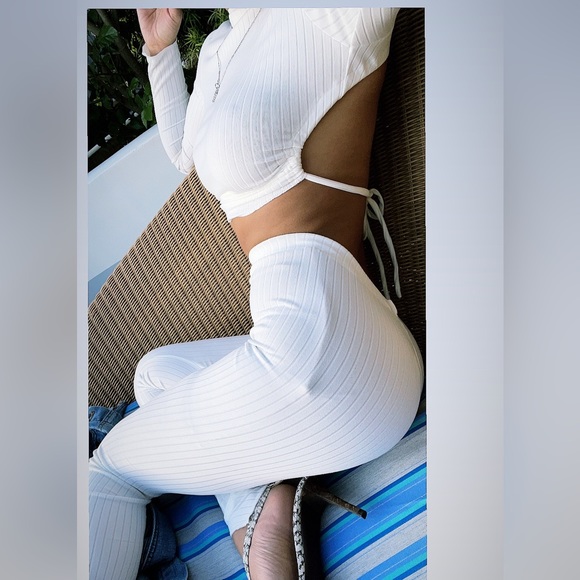 Sorella White Ribbed Set - Picture 8 of 8